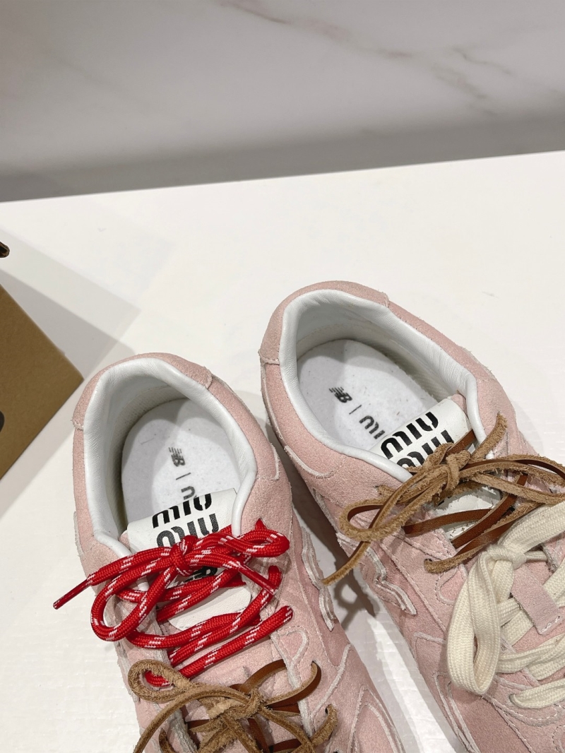 Miu Miu Casual Shoes